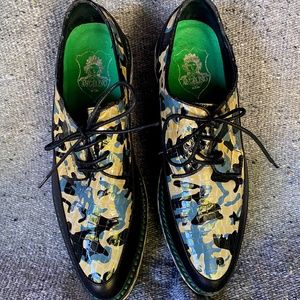 Angelino multi camo print lace up shoes